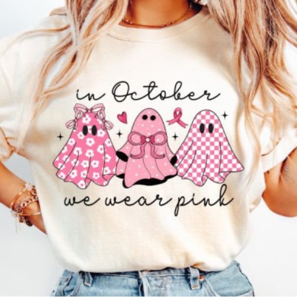 NEW Comfort Color In October We Wear Pink Graphic Tee, Oversized Shirt S-3X - Picture 1 of 3